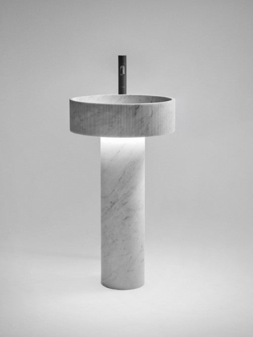 Lucerna Pedestal Sink